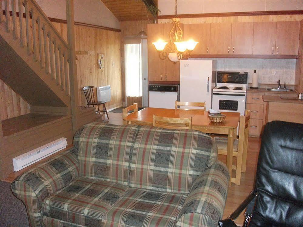 Les Chalets Bô-Sô-Met Beaupré Exterior foto