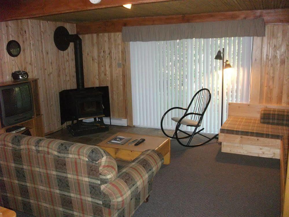 Les Chalets Bô-Sô-Met Beaupré Exterior foto